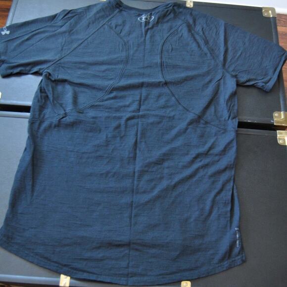 Project Rock Brahma Bull Under Armour Medium Short Sleeve Shirt - Picture 5 of 10